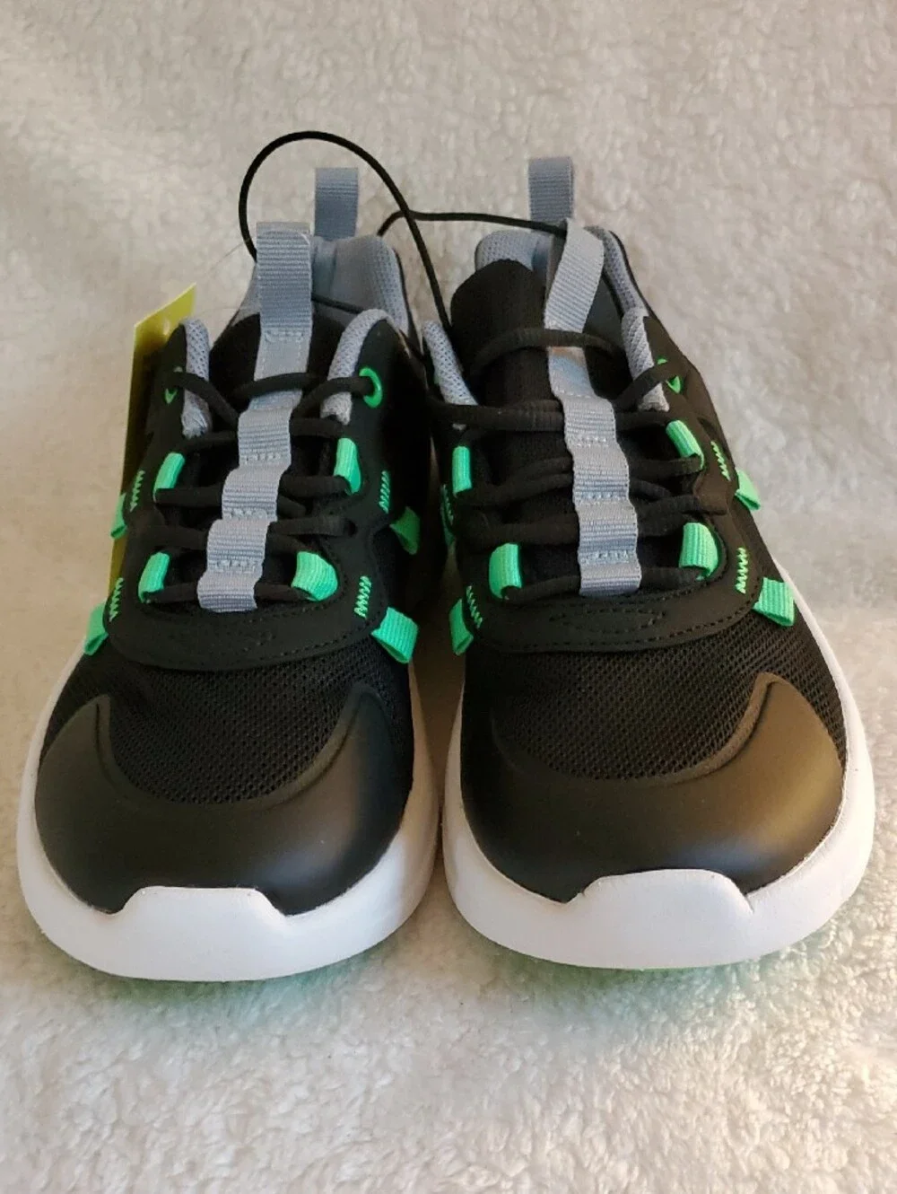 All in Motion Kids Nate Sneakers Size 2 Black Green Athletic Running Shoes NWT